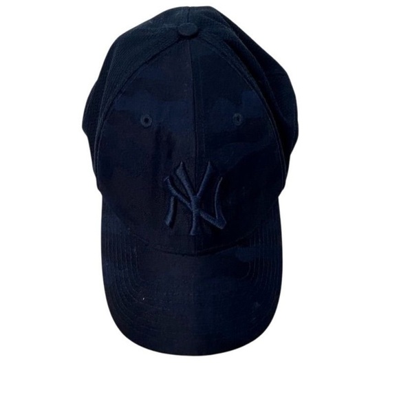 New Era 39THIRTY NY Yankees Blue Camo Stretch Fit Cap Men's S/M - Picture 6 of 13